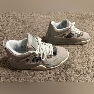 (New) Jordan 4 women’s size 8 or youth size 6.5 $100 or best offer.